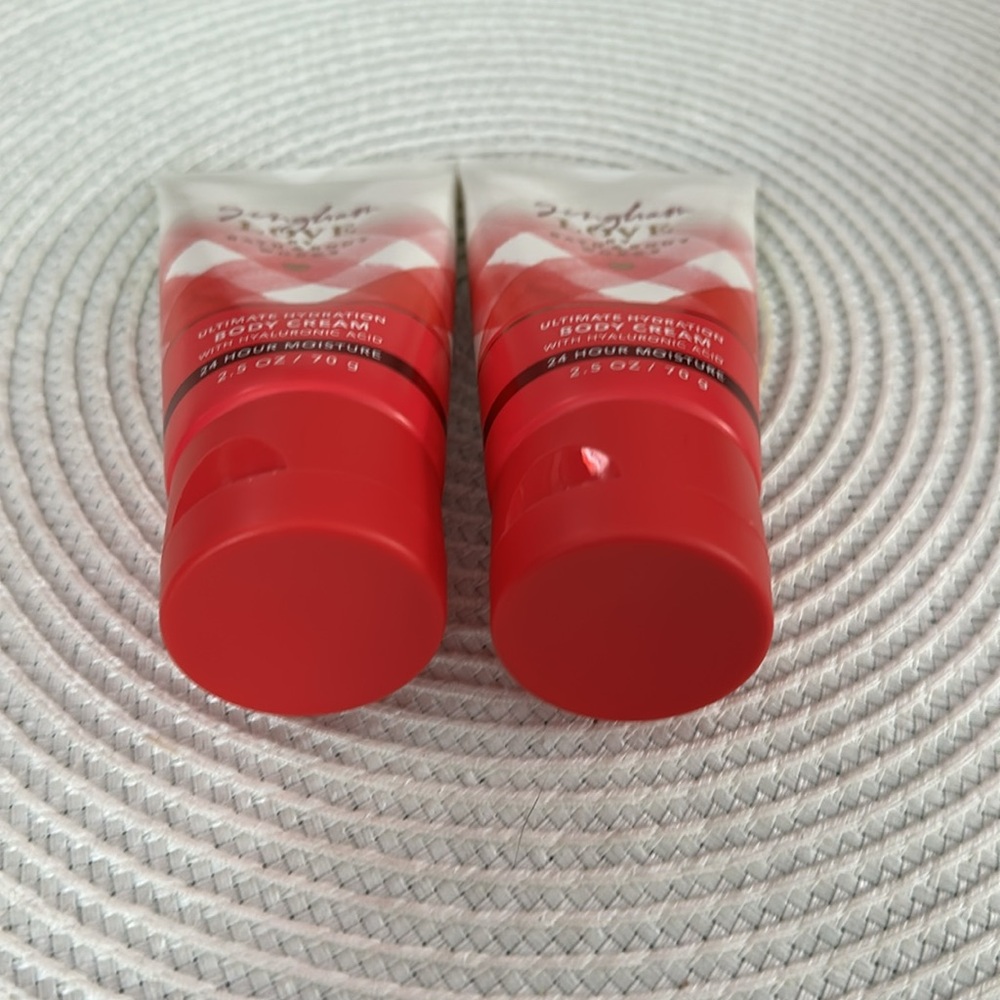 Bath & Body Works Gingham Love Body Cream Mini - Picture 3 of 7